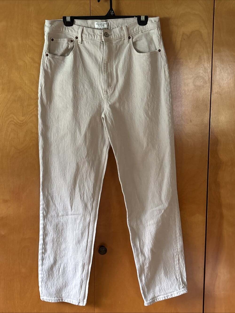Abercrombie & Fitch The 90's Straight Ultra High Rise Tan Jeans Size 12 Waist 31